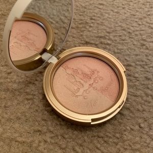 Lightly swatched too faced candlelight glow